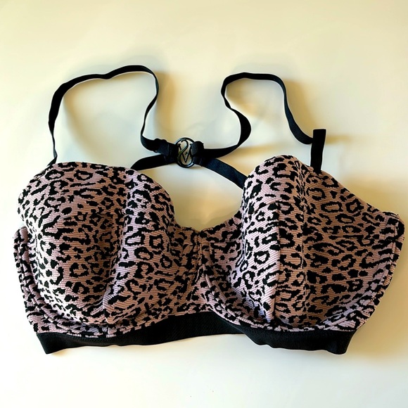 Victoria’s Secret | 36DD Underwire Push-Up Swim Bikini Top - Picture 1 of 4